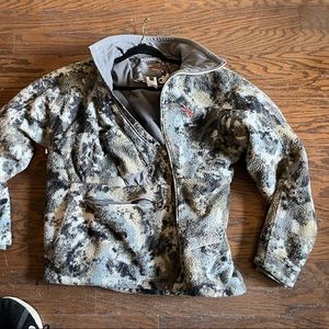 Hunting Jacket By Sitka Mens Large